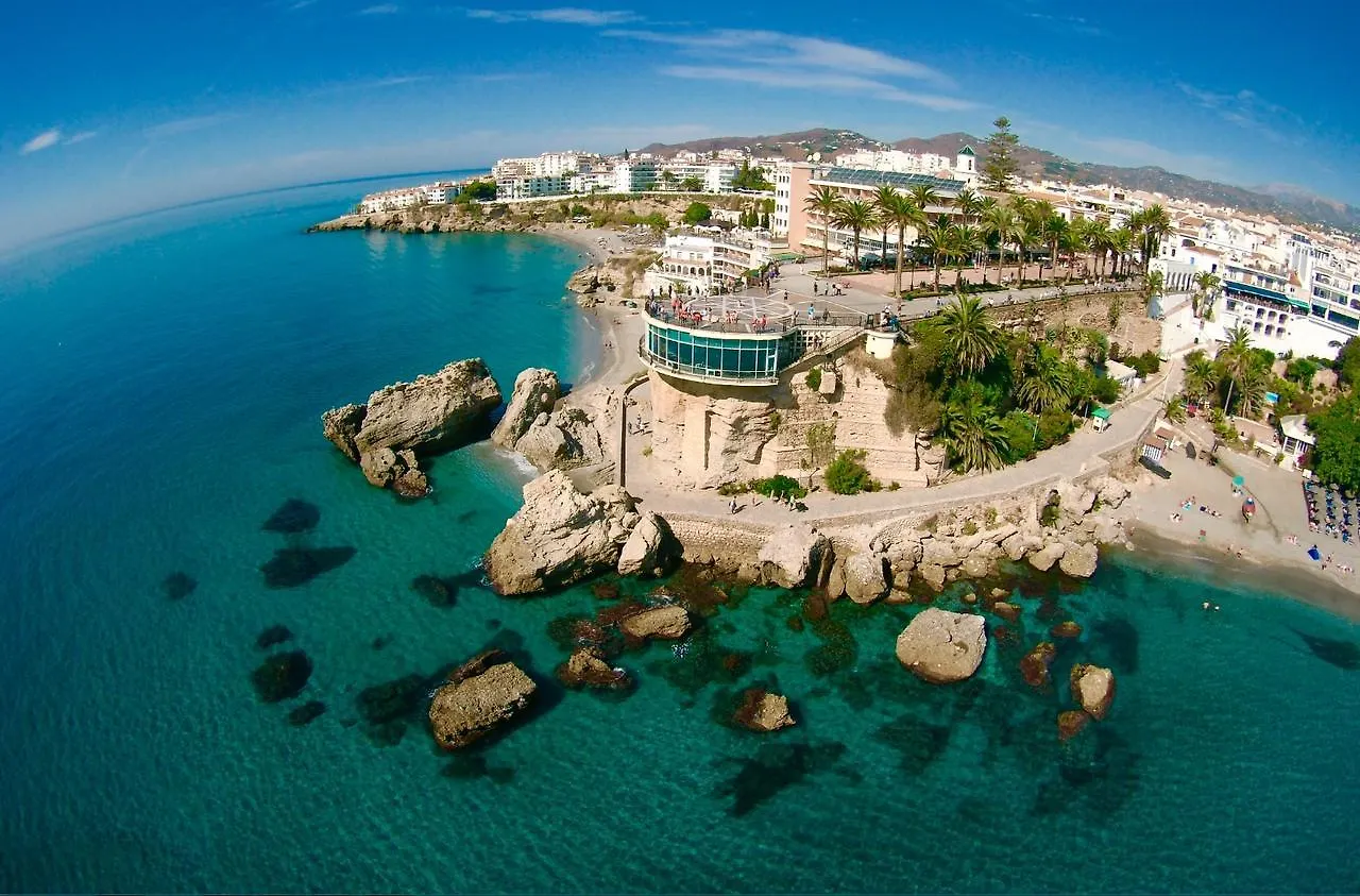 Carabeo Rocamar Nerja Apartment Spain