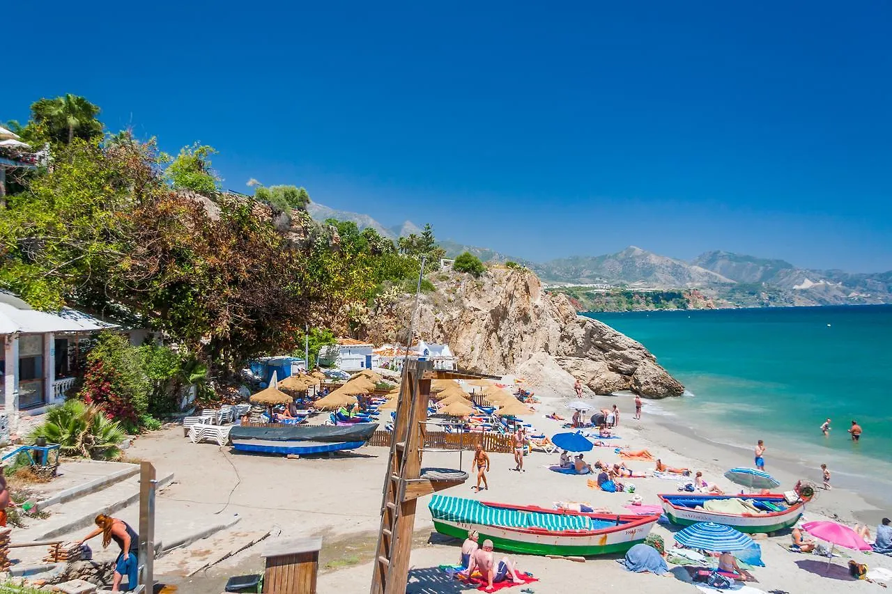 Carabeo Rocamar Nerja Apartment